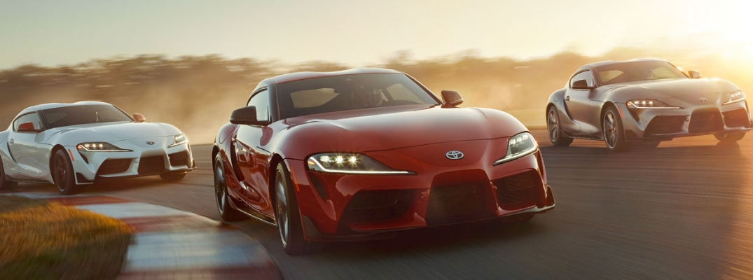 2020-Toyota-Supra-in-White-Red-and-Gray-Paint-Colors_o